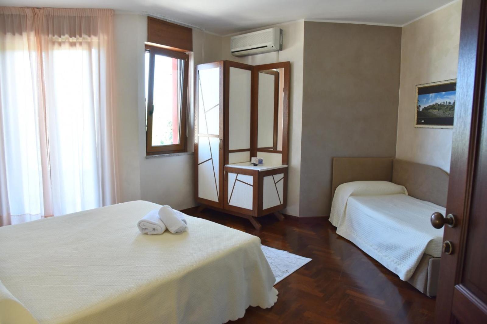 Hotel Sirio 罗通达 外观 照片